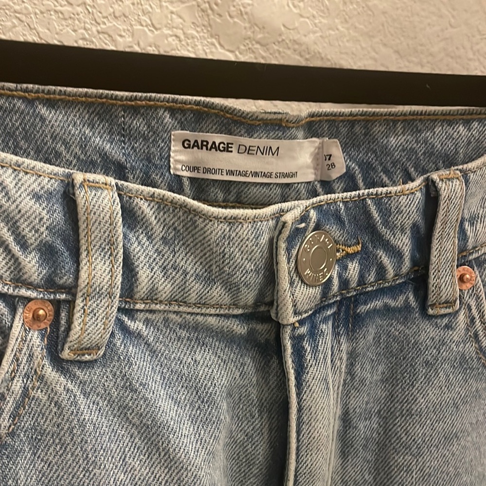 Women’s Jeans Garage Denim Vintage Straight Leg Light Wash Size 07/28